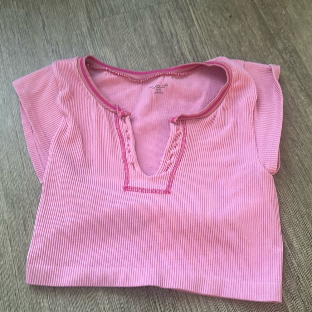 Urban outfitters go for gold seamless top